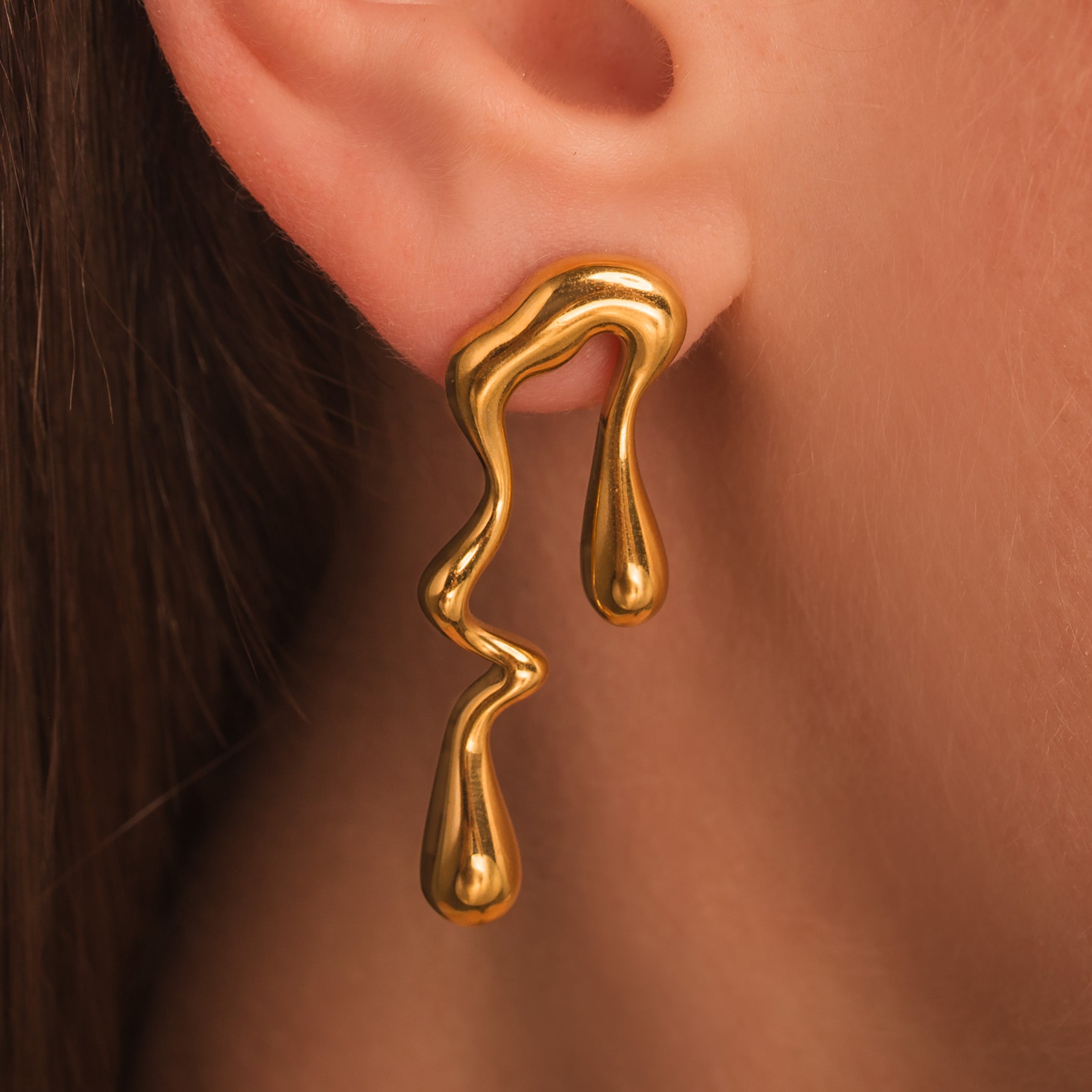 Mismatched Melting gold Earrings