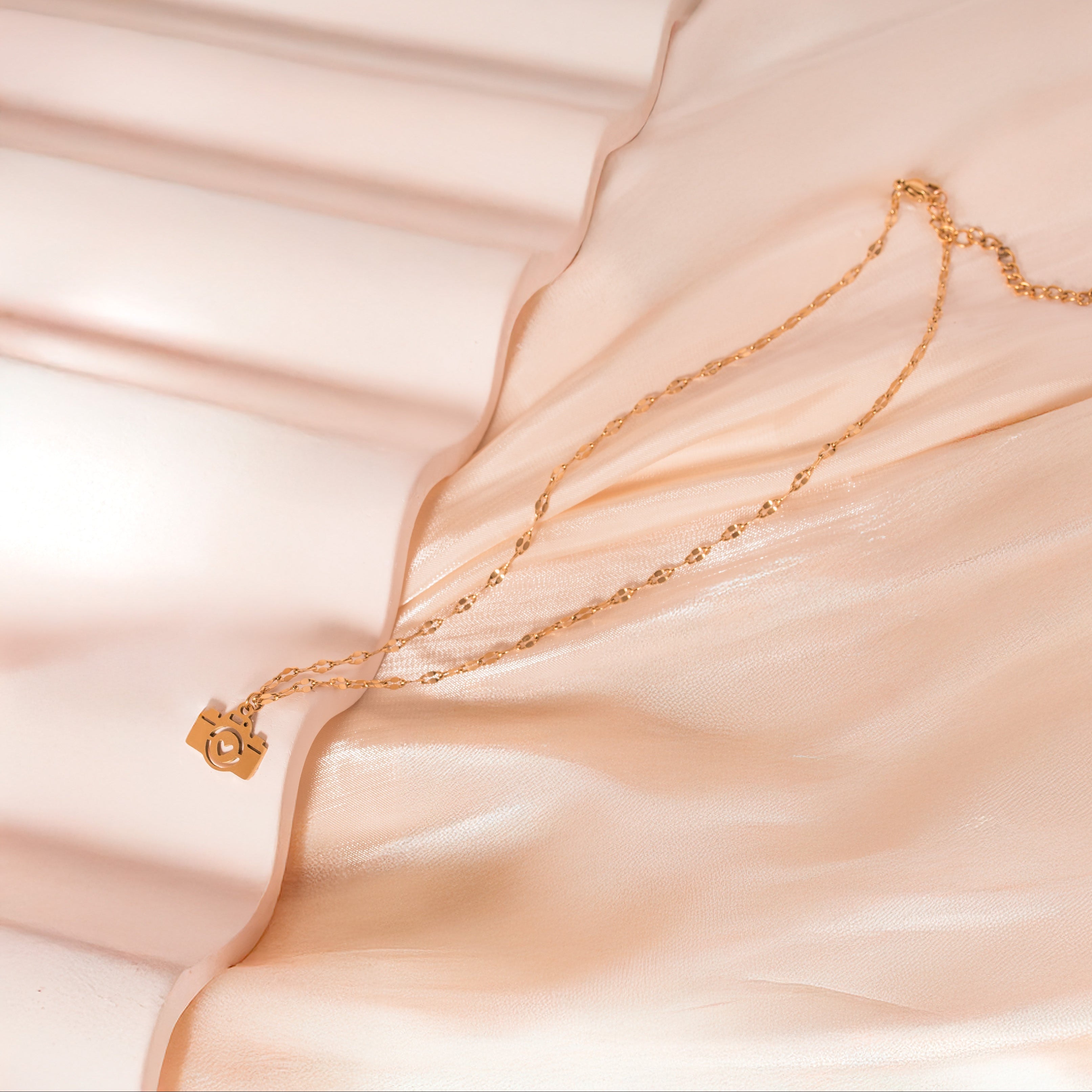 jewelry gift for photography lover