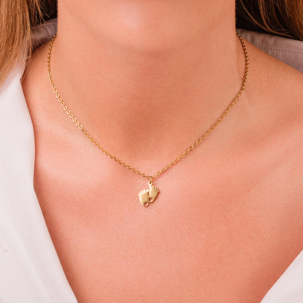 mom to be jewelry gift