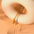 seahorse necklace