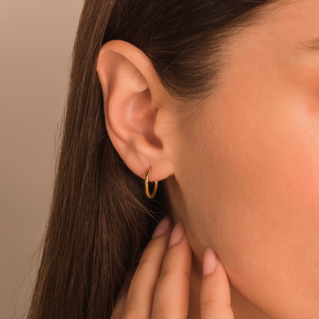 gold thin hoop earrings
