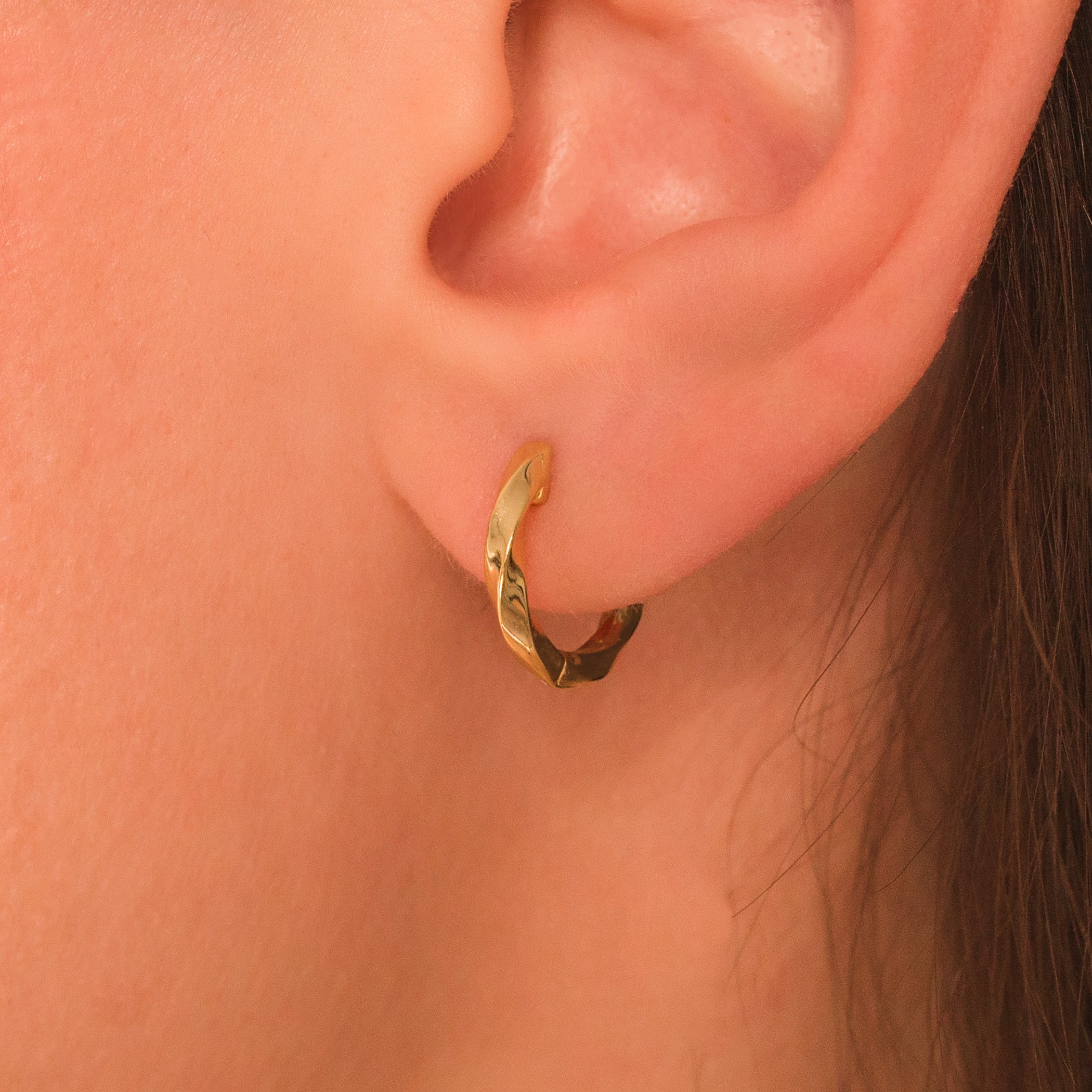twisted hoop earrings